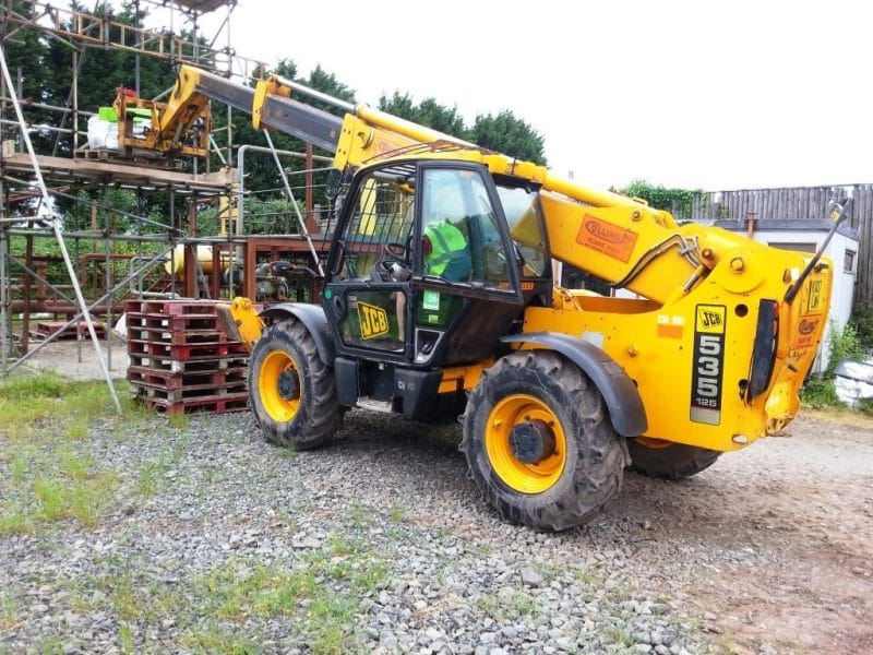 Low level lift during Telescopic Handler training.